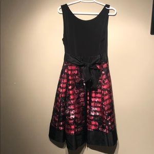 Fit and Flare dress with belted bow